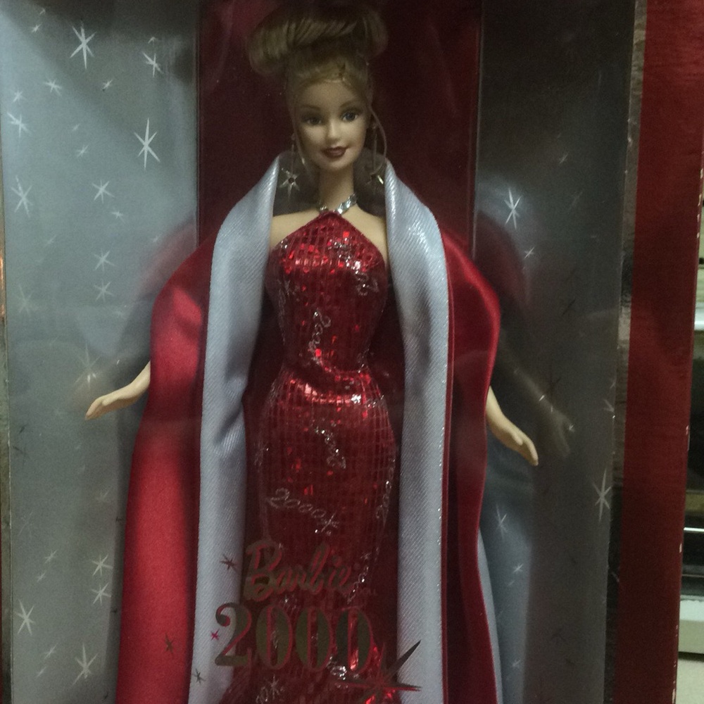 Red Sequin Barbie Doll 2000 Edition